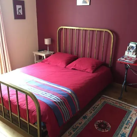 Homestay Un Coin De Foret Courmas